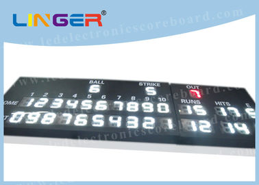 Marcador blanco del béisbol del color LED para el estadio 12&quot; altura 110V ~ 220V del dígito